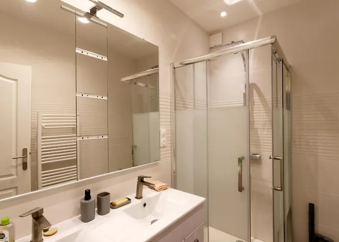 L'hibiscus Rouge Apartman