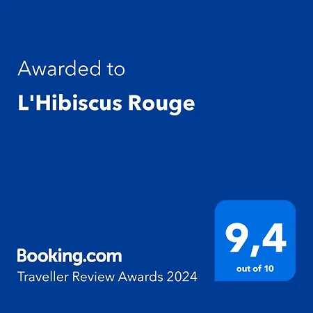 L'hibiscus Rouge De